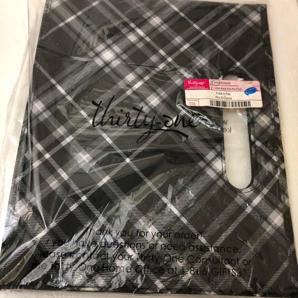thirty-one Other - Thirty One Fold n File 585A Black Pick Me PlaidNIB